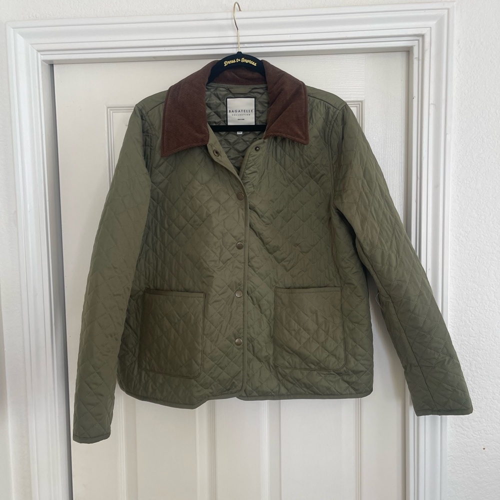 Bagatelle Green Diamond Quilted Utility Jacket with Brown Collar size large